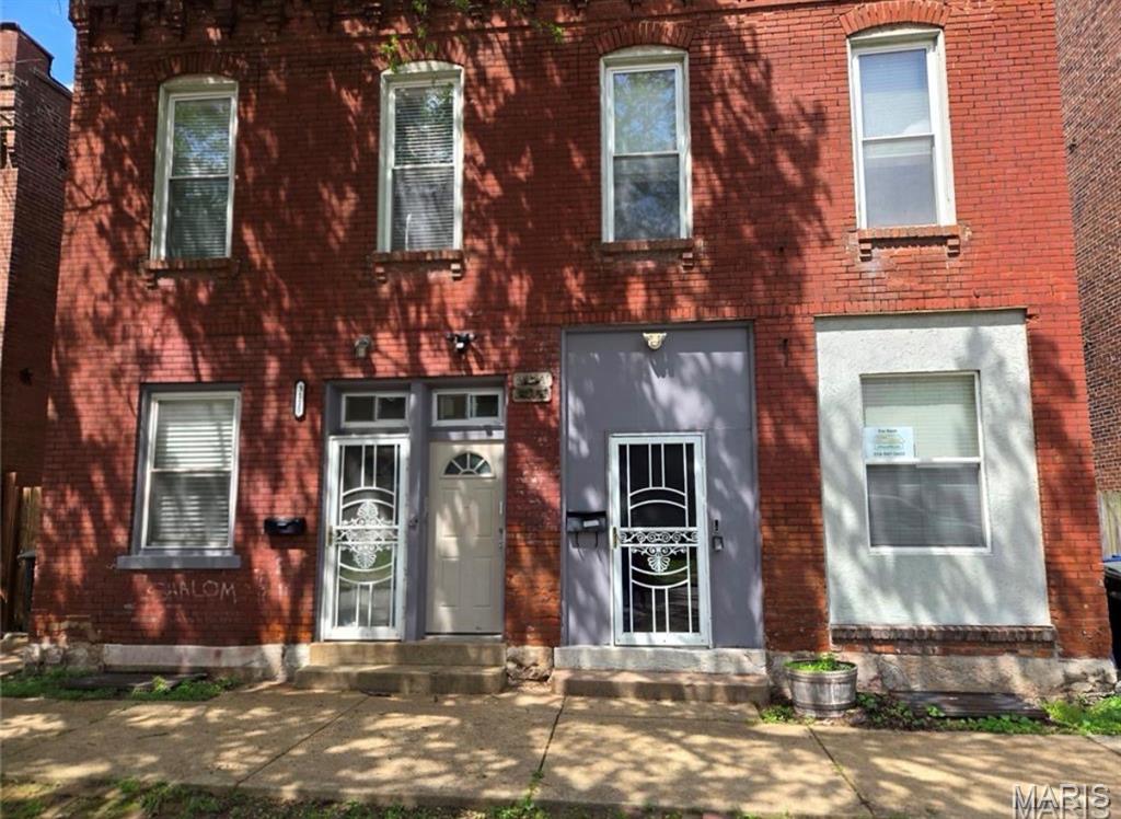 3113-3115 Magnolia Ave Property Photo 1