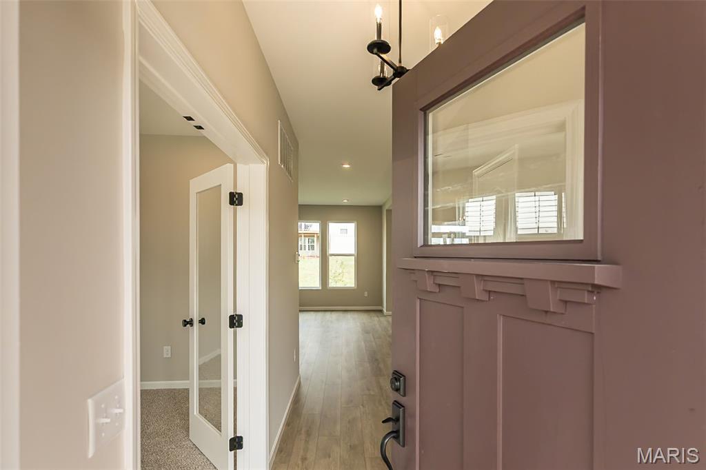 719 Southerland Drive Property Photo 7