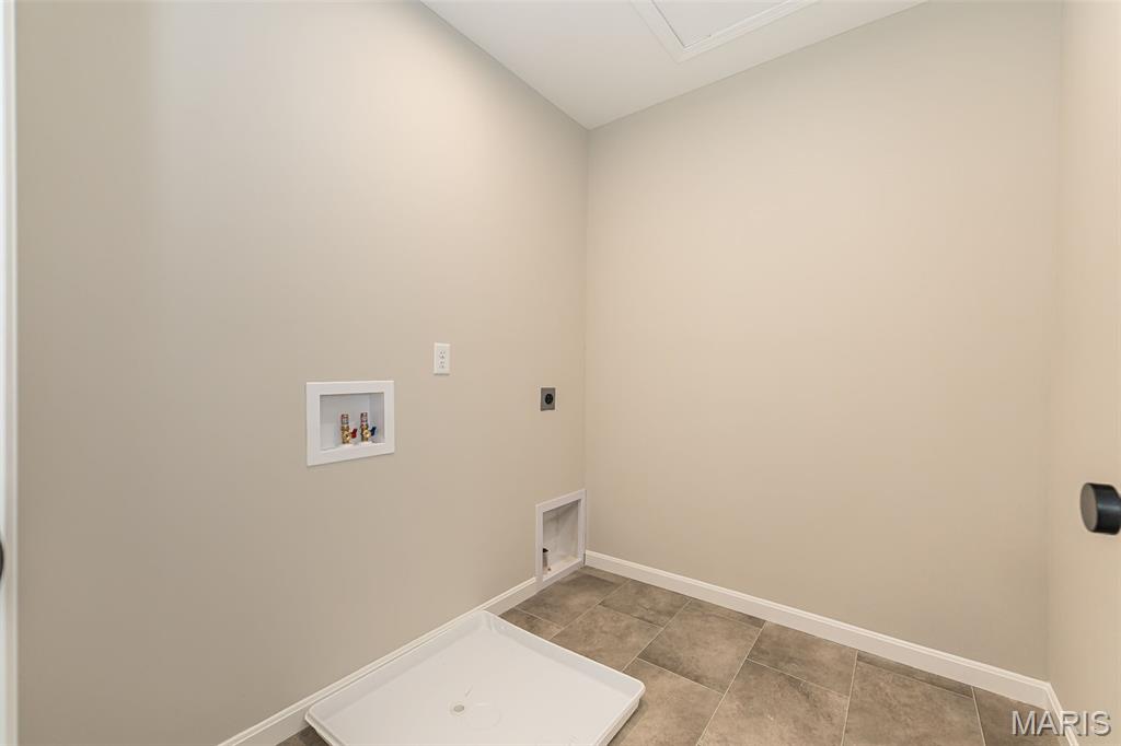 719 Southerland Drive Property Photo 27