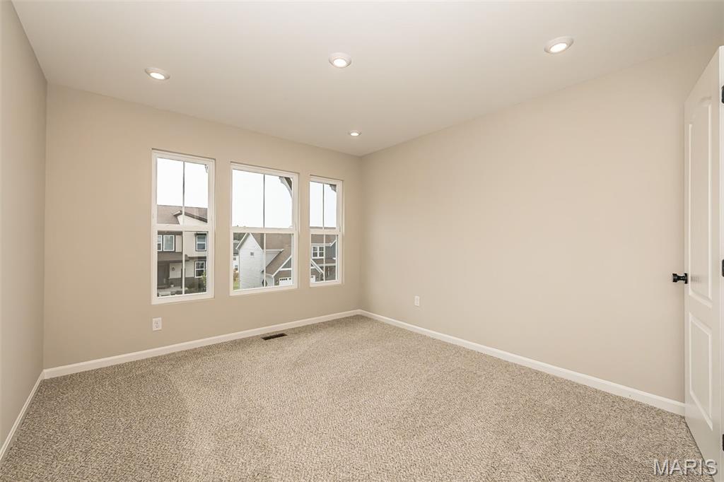 719 Southerland Drive Property Photo 28