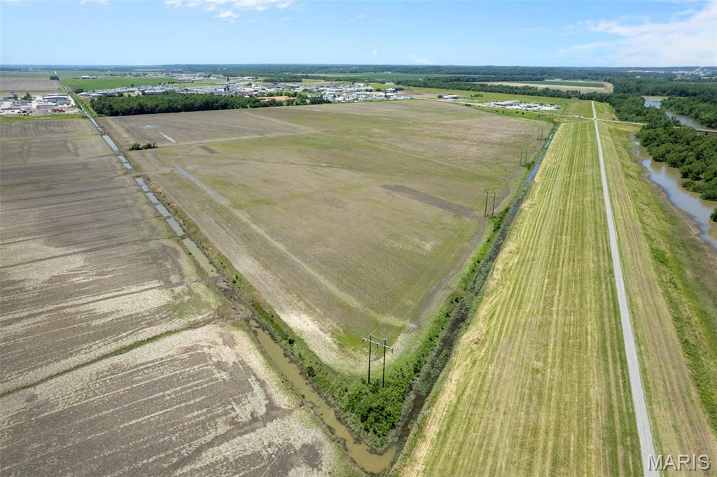 00 E Outer Road Lot 1 Property Photo 6