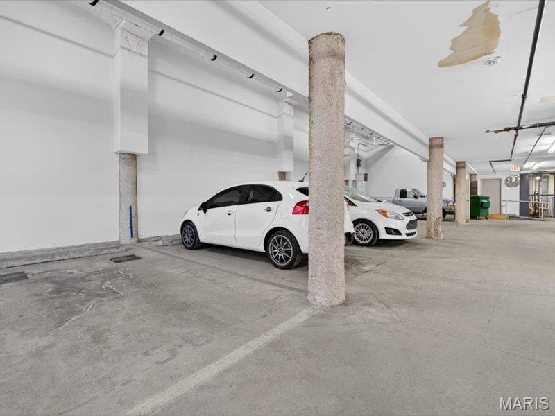 26018342 Property Photo 35