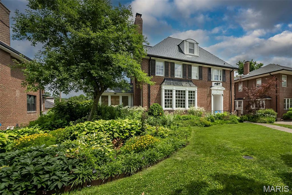 77 Aberdeen Place Property Photo 1