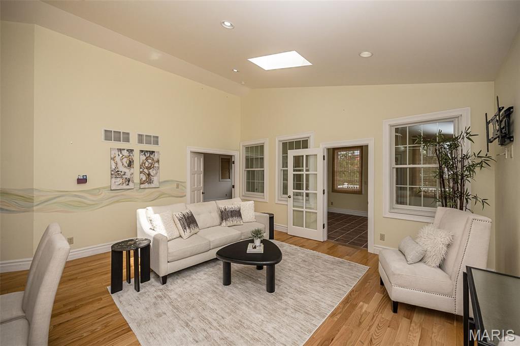 77 Aberdeen Place Property Photo 6