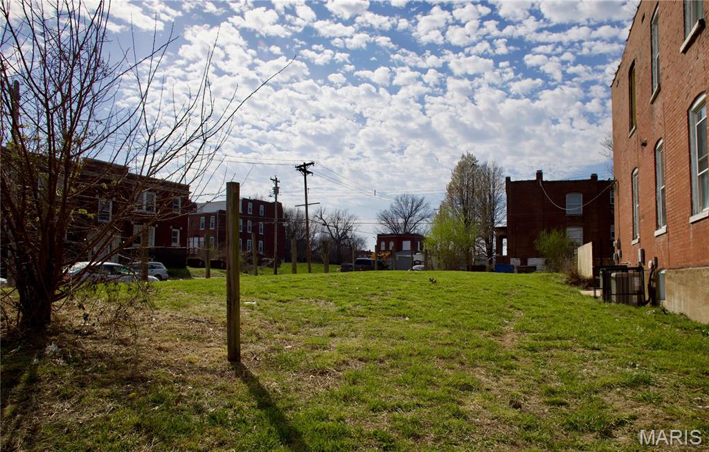 2847 Nebraska Avenue Property Photo 1