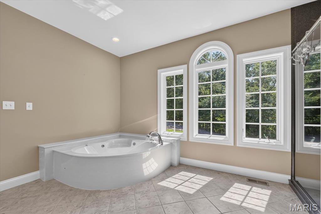 18517 Gredan Court Property Photo 13