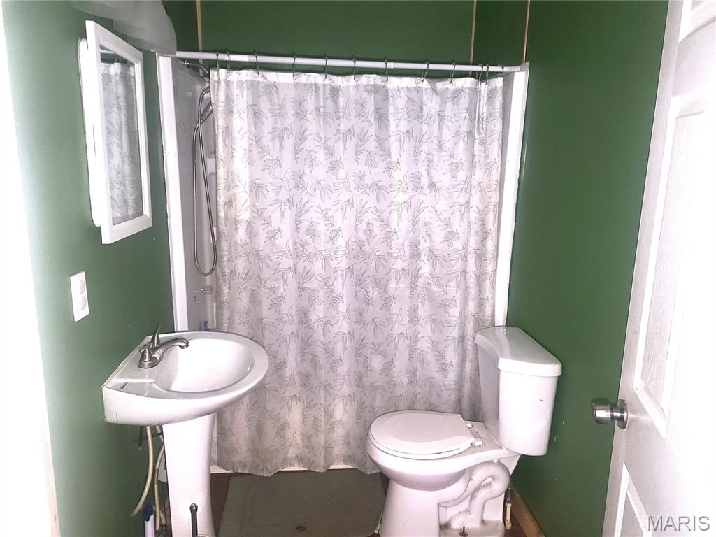 513 S Allen Street Property Photo 11