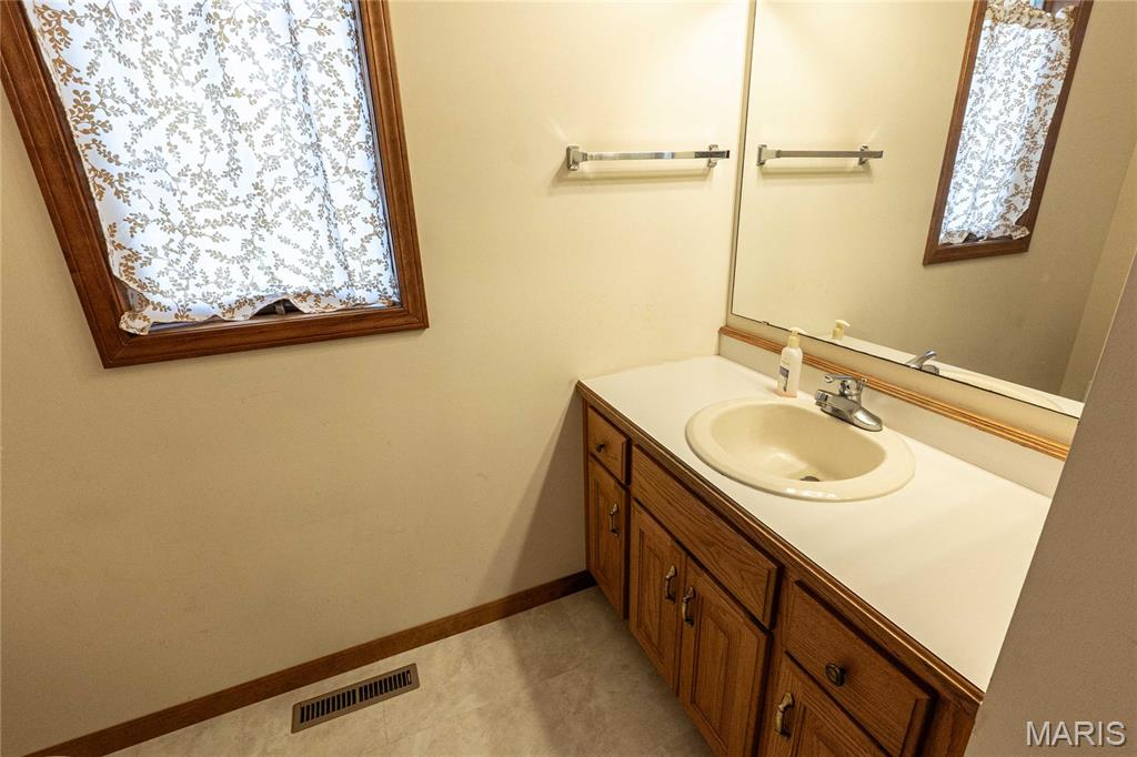 900 Country Lane Property Photo 21