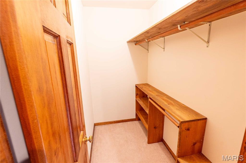 900 Country Lane Property Photo 37