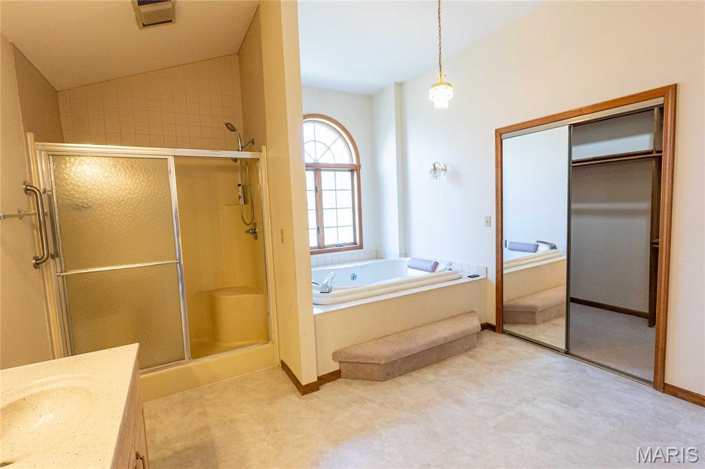 900 Country Lane Property Photo 62