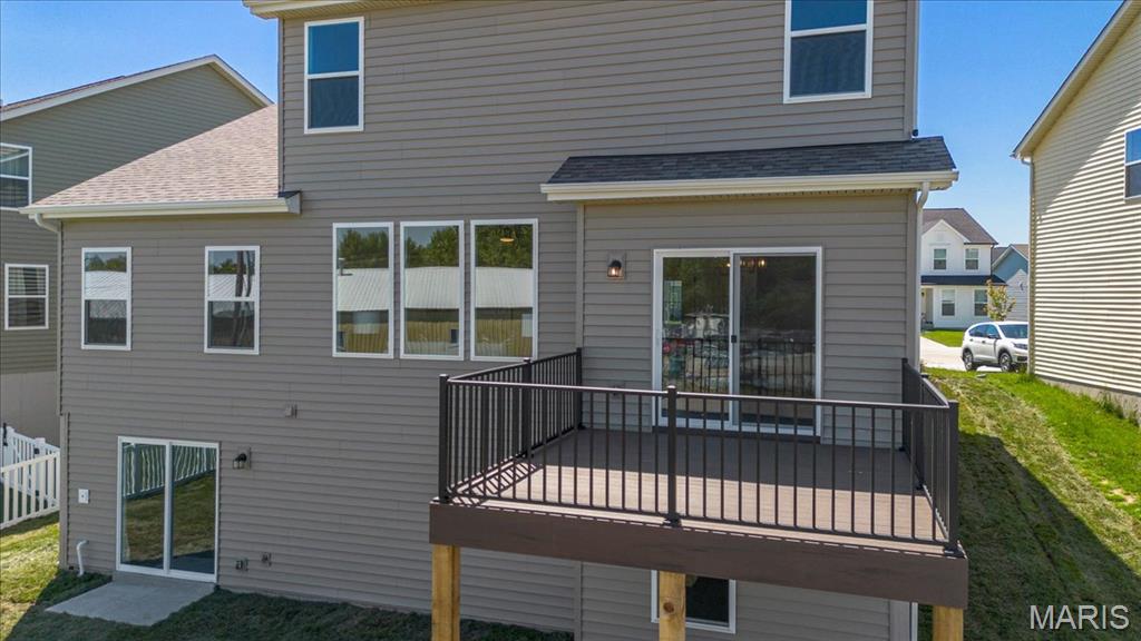 30 River Wind Drive Property Photo 9