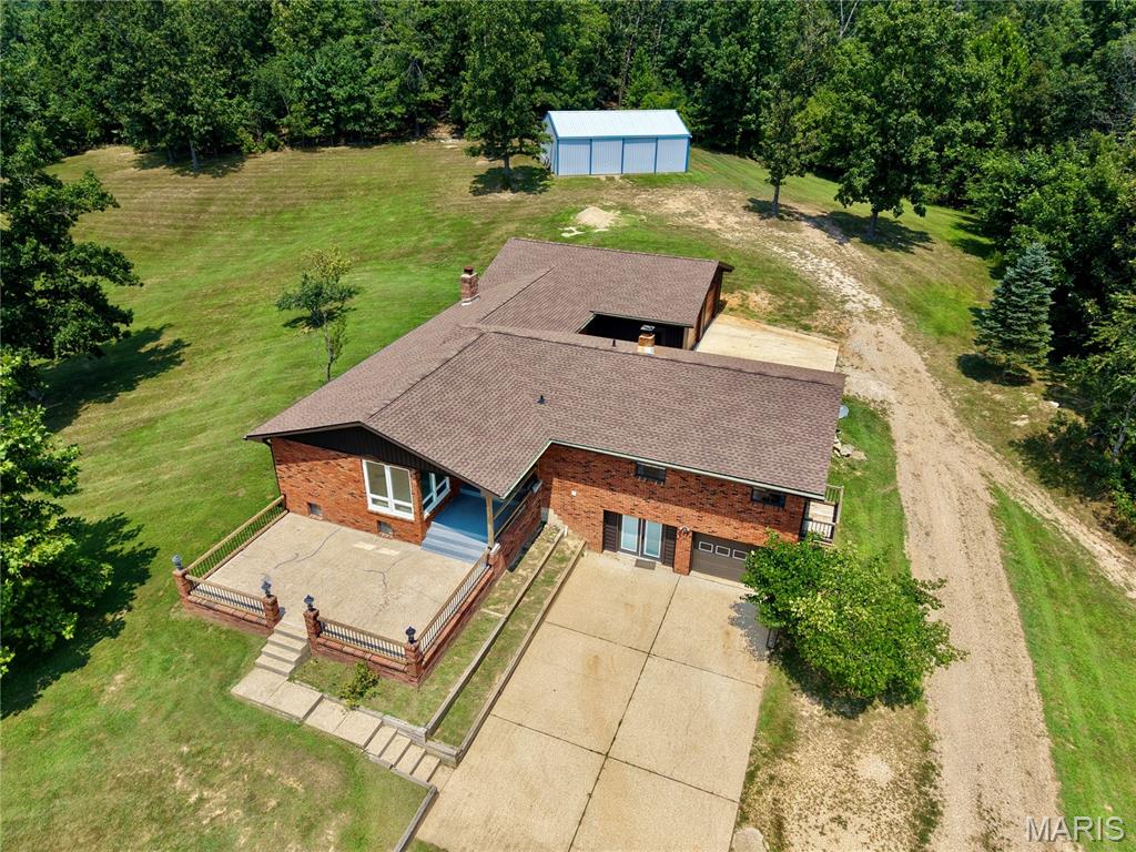 772 Highway D Property Photo 1
