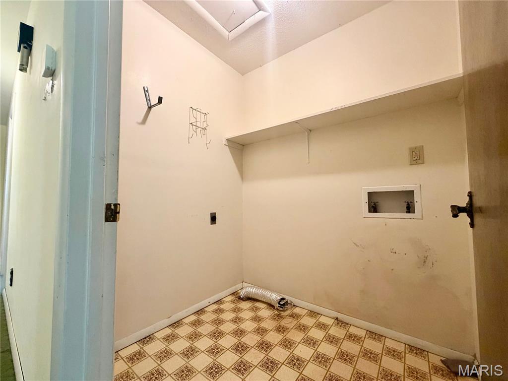 772 Highway D Property Photo 25