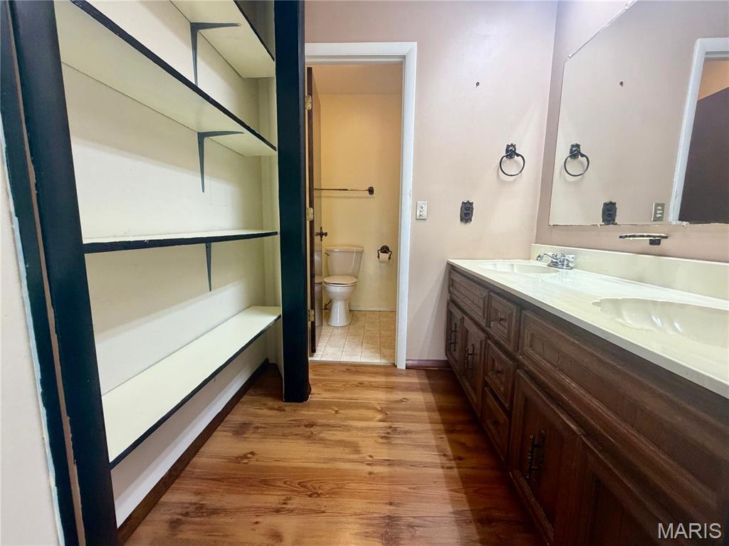 772 Highway D Property Photo 29