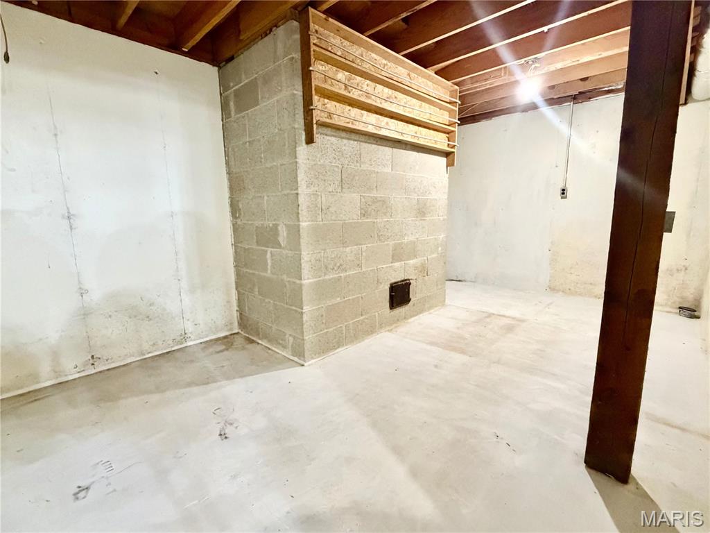 772 Highway D Property Photo 47