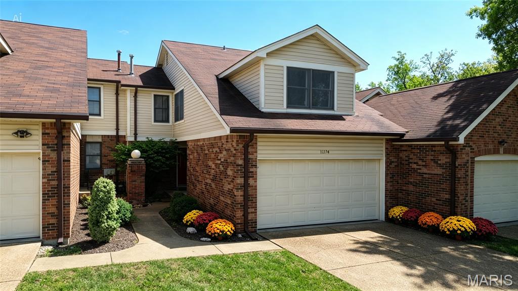 13734 La Conte Court Property Photo 1