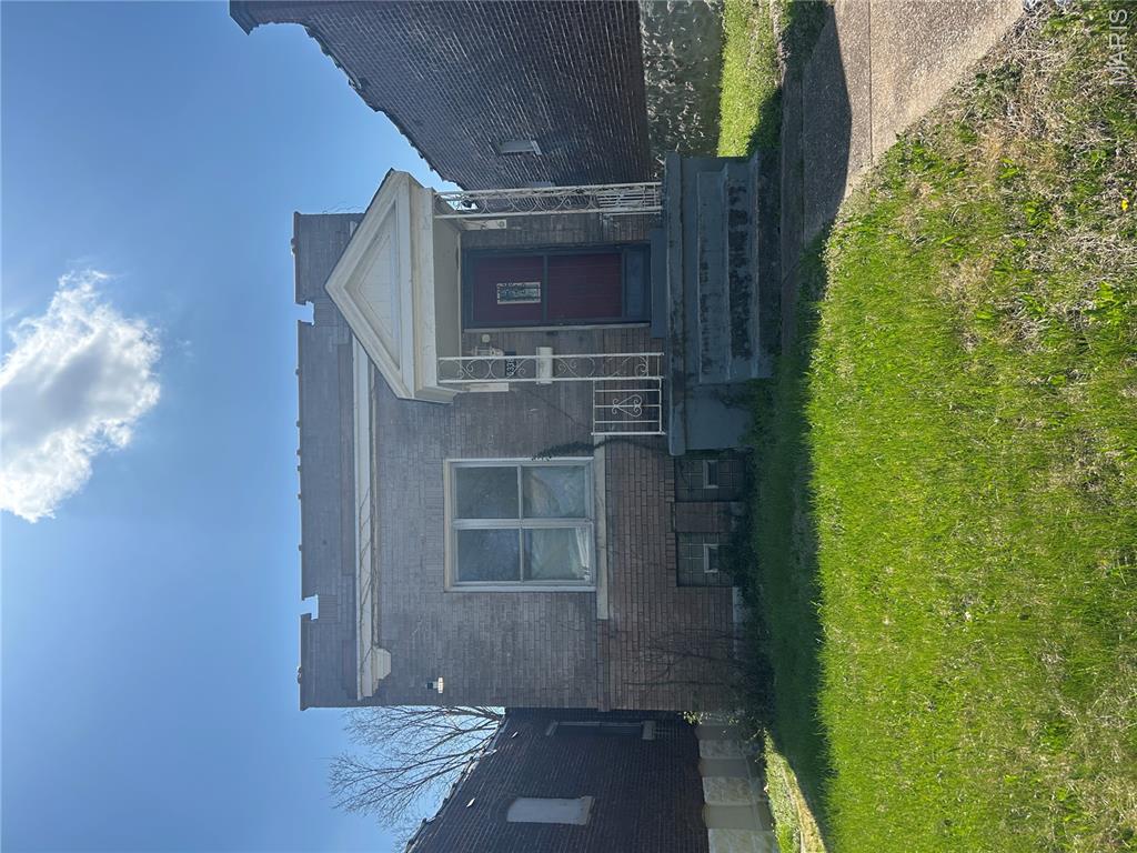 5338 Wabada Avenue Property Photo 1