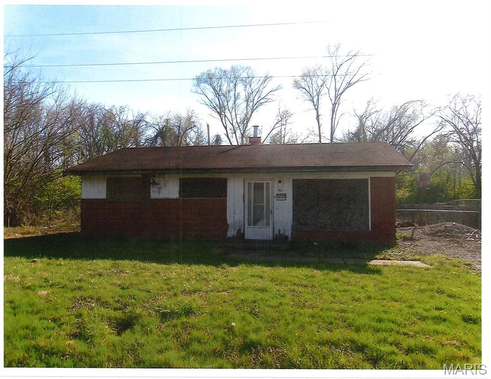 165 And 167 Amelia Drive Property Photo 1