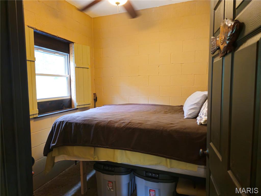 6908 Coon Club Rd Property Photo 6
