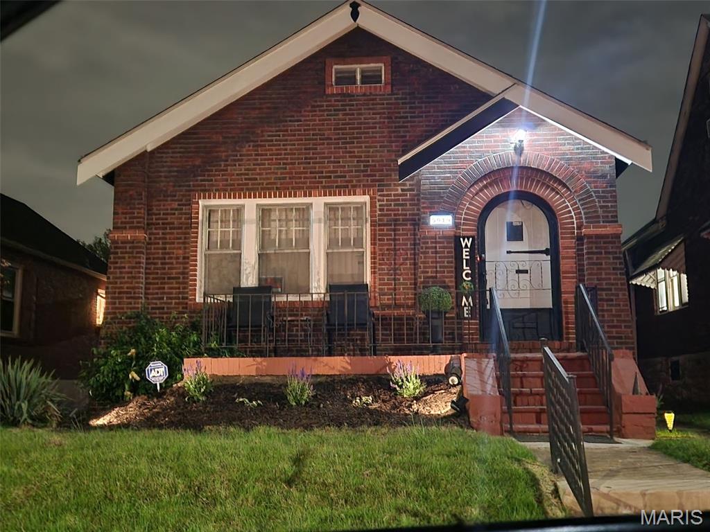 5919 Summit Place Property Photo 1