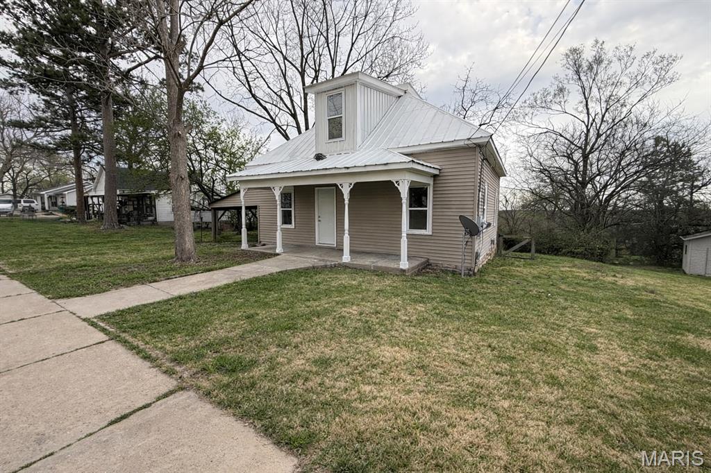 341 Spruce Street Property Photo 3