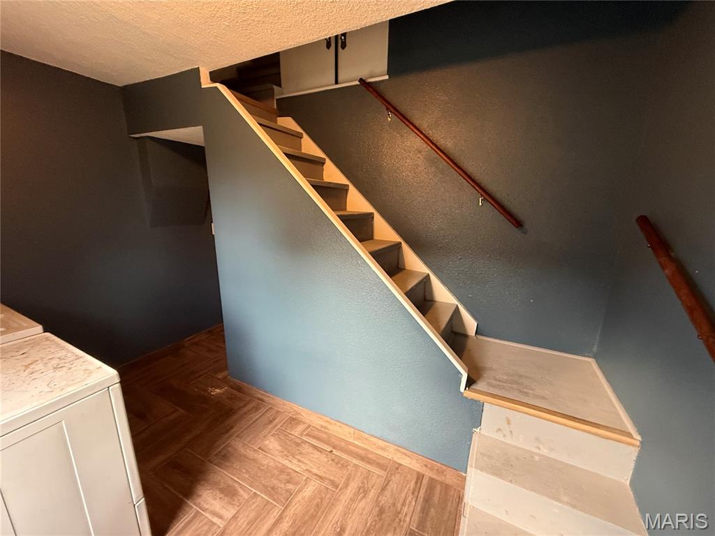 341 Spruce Street Property Photo 23