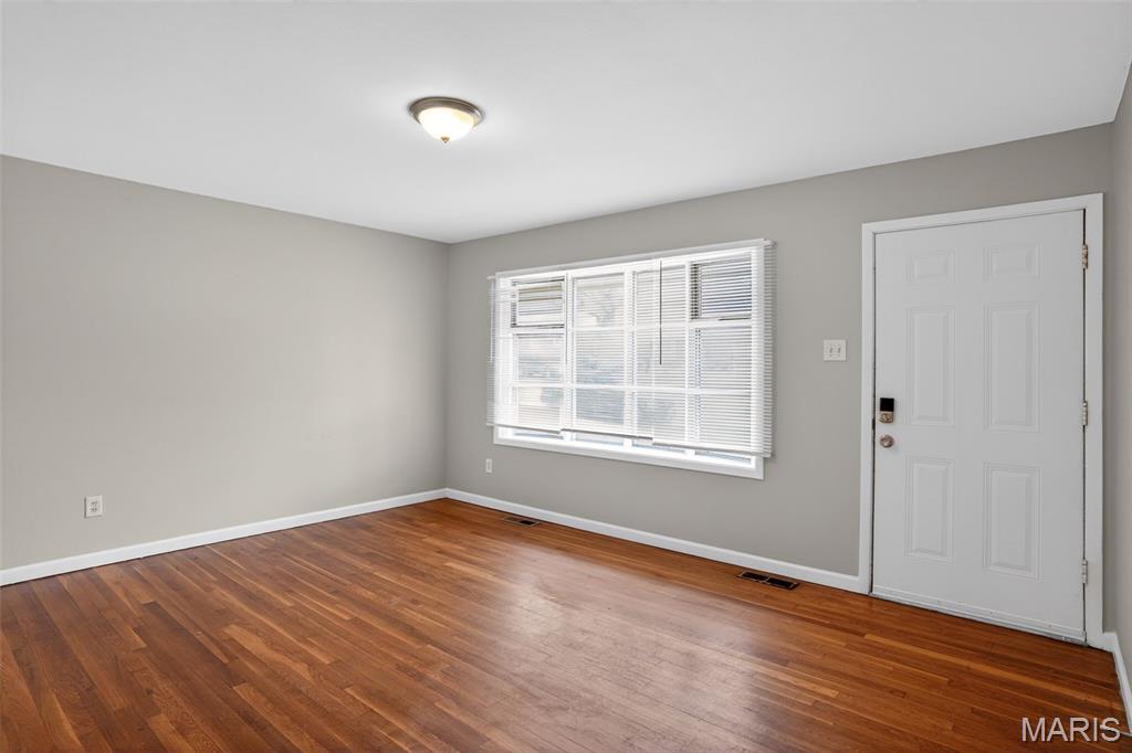 1722 Bradshaw Drive Property Photo 9