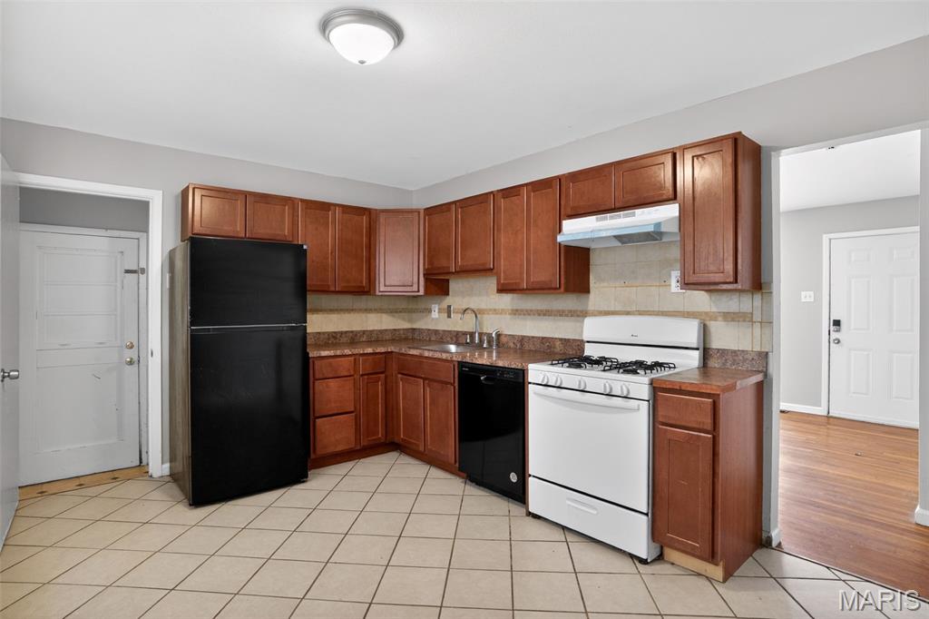 1722 Bradshaw Drive Property Photo 15