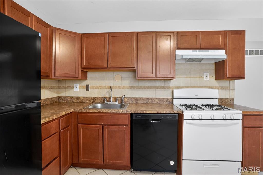 1722 Bradshaw Drive Property Photo 17