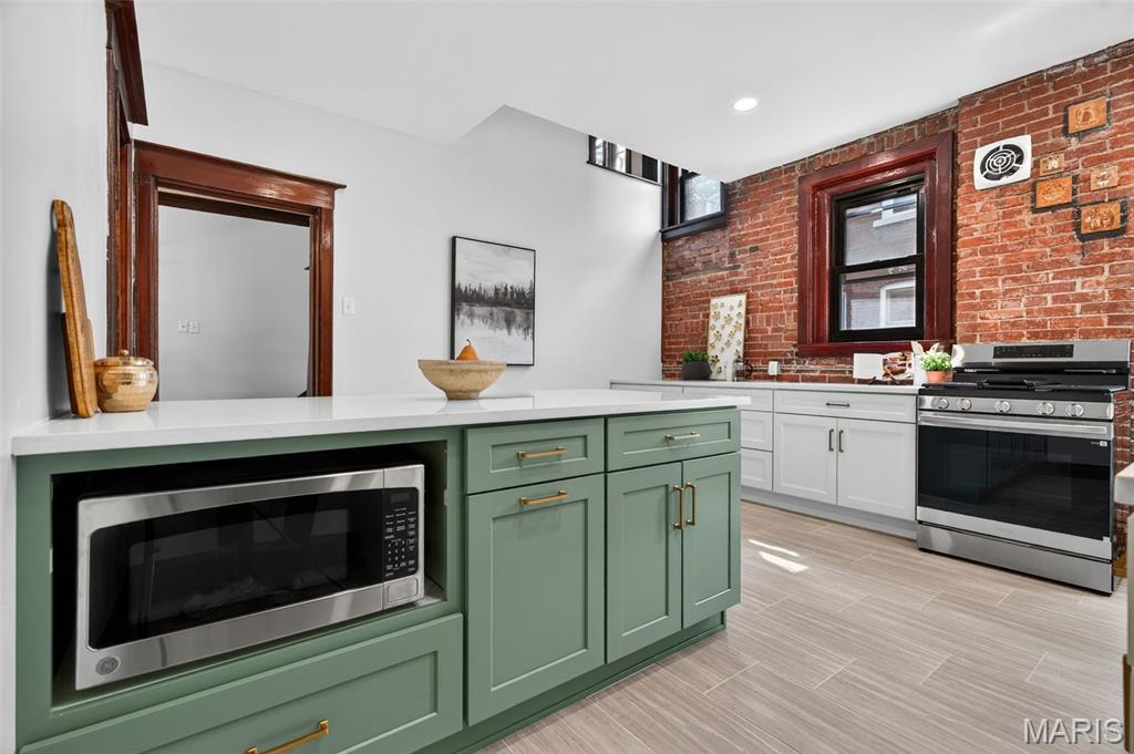 6203 Washington Avenue Property Photo 14