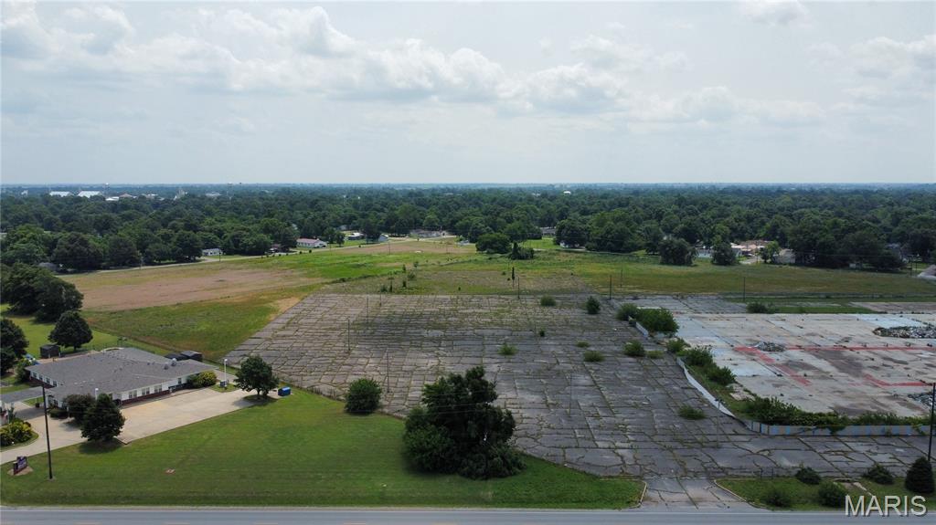 910 North Bypass Property Photo 6