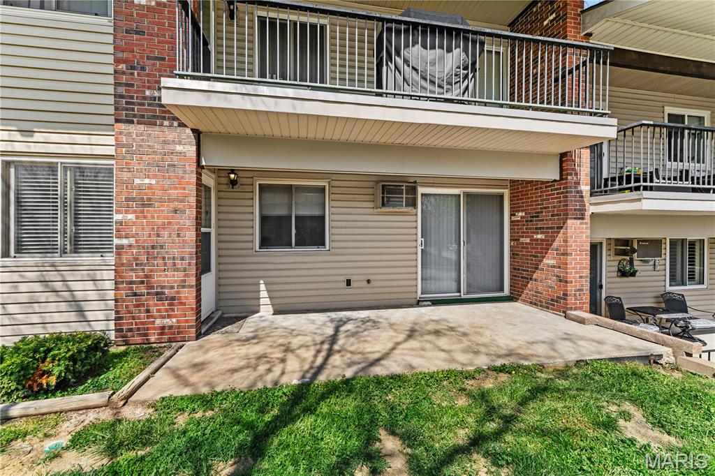 9117 Villaridge Court D Property Photo 7