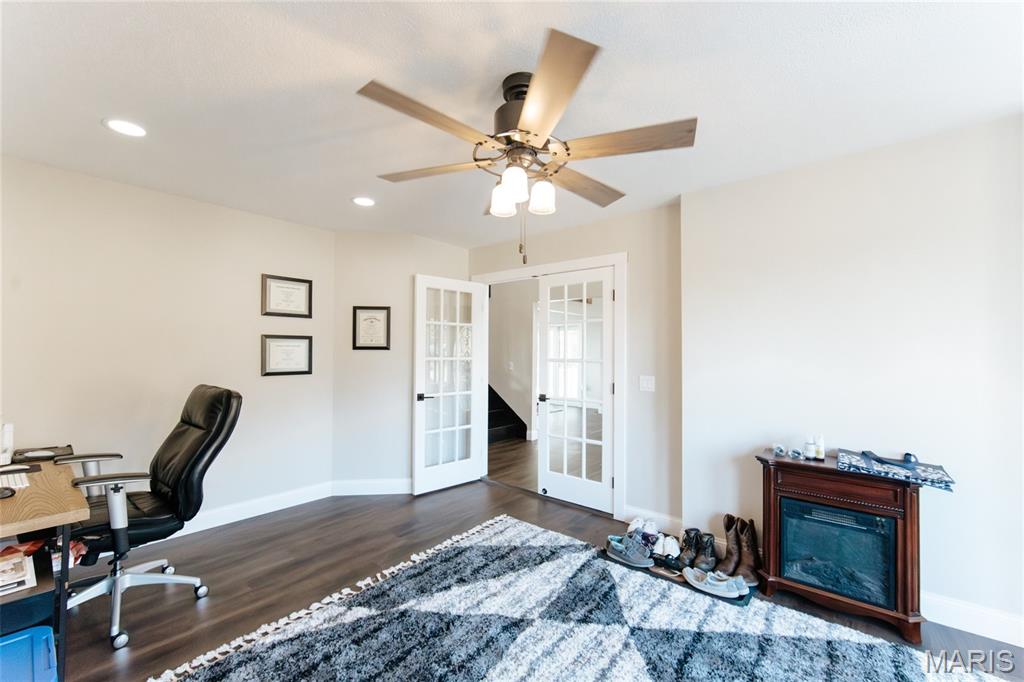 10605 Larson Lane Property Photo 33