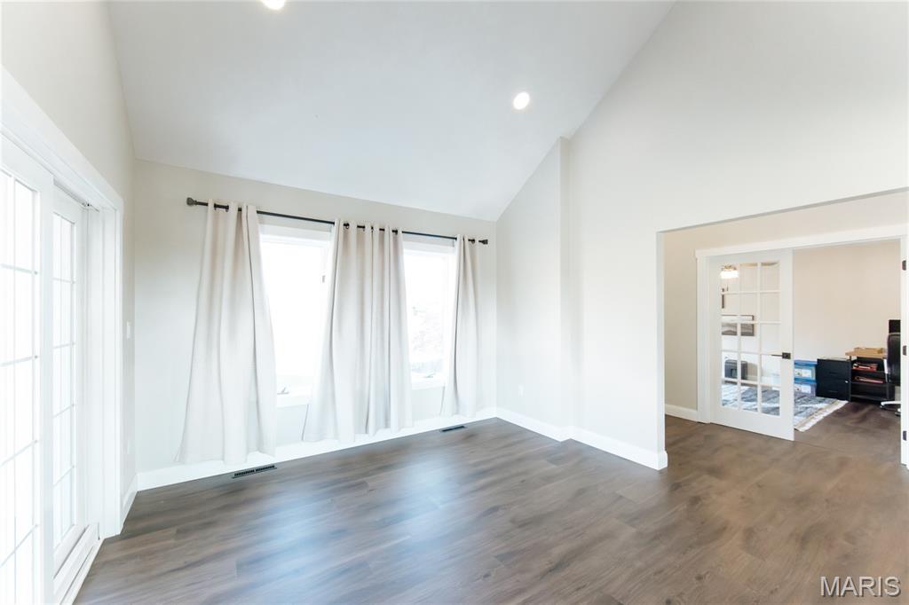 10605 Larson Lane Property Photo 36