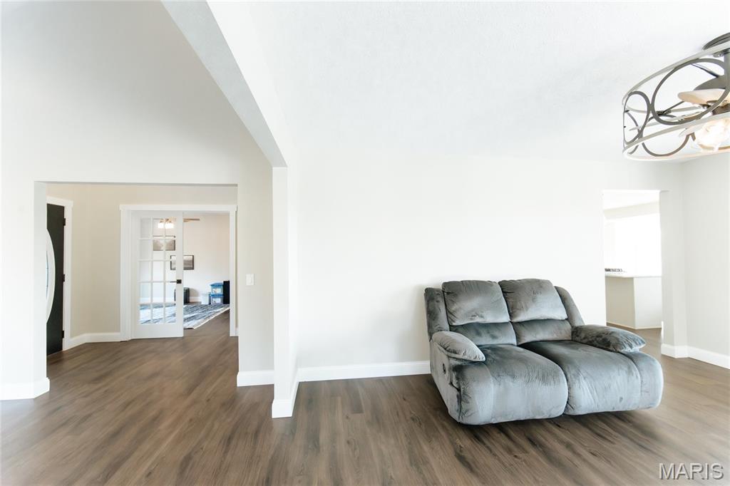 10605 Larson Lane Property Photo 38