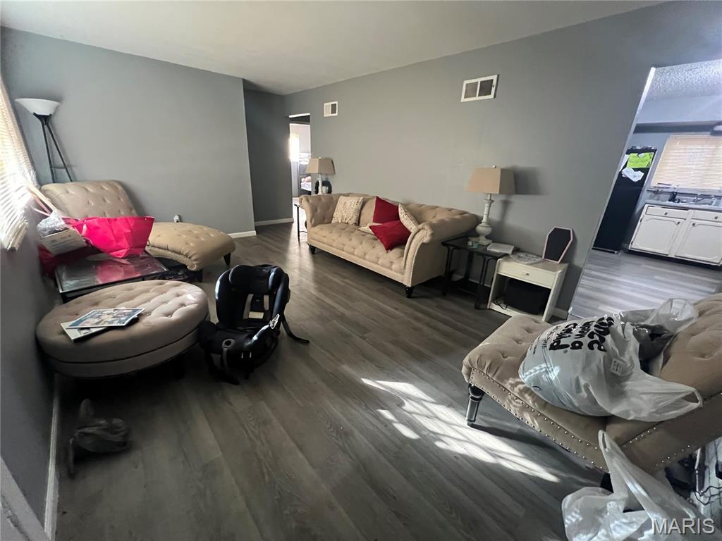 9029 Cranberry Lane Property Photo 2
