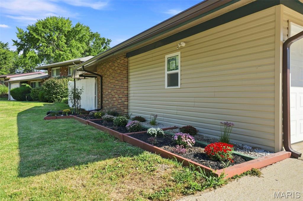 1925 Apple Blossom Court Property Photo 26