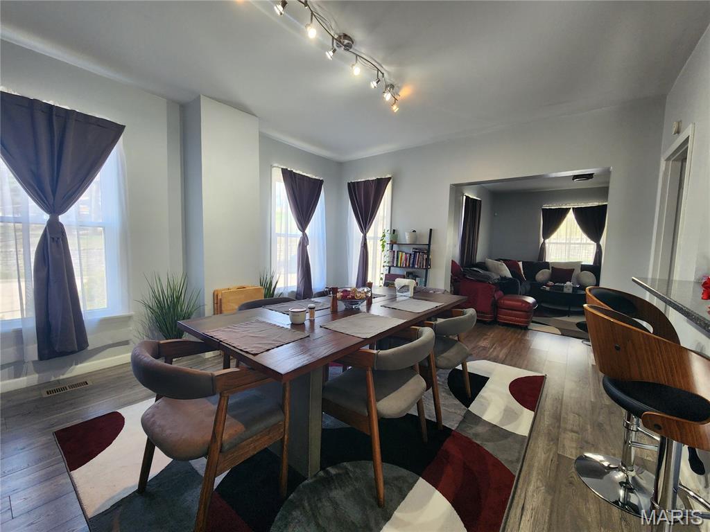 607 Beacon Street Property Photo 3