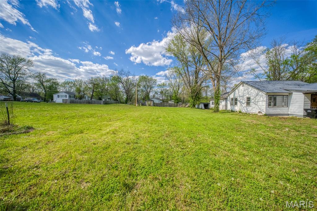 315 E Eldon Street Property Photo 1