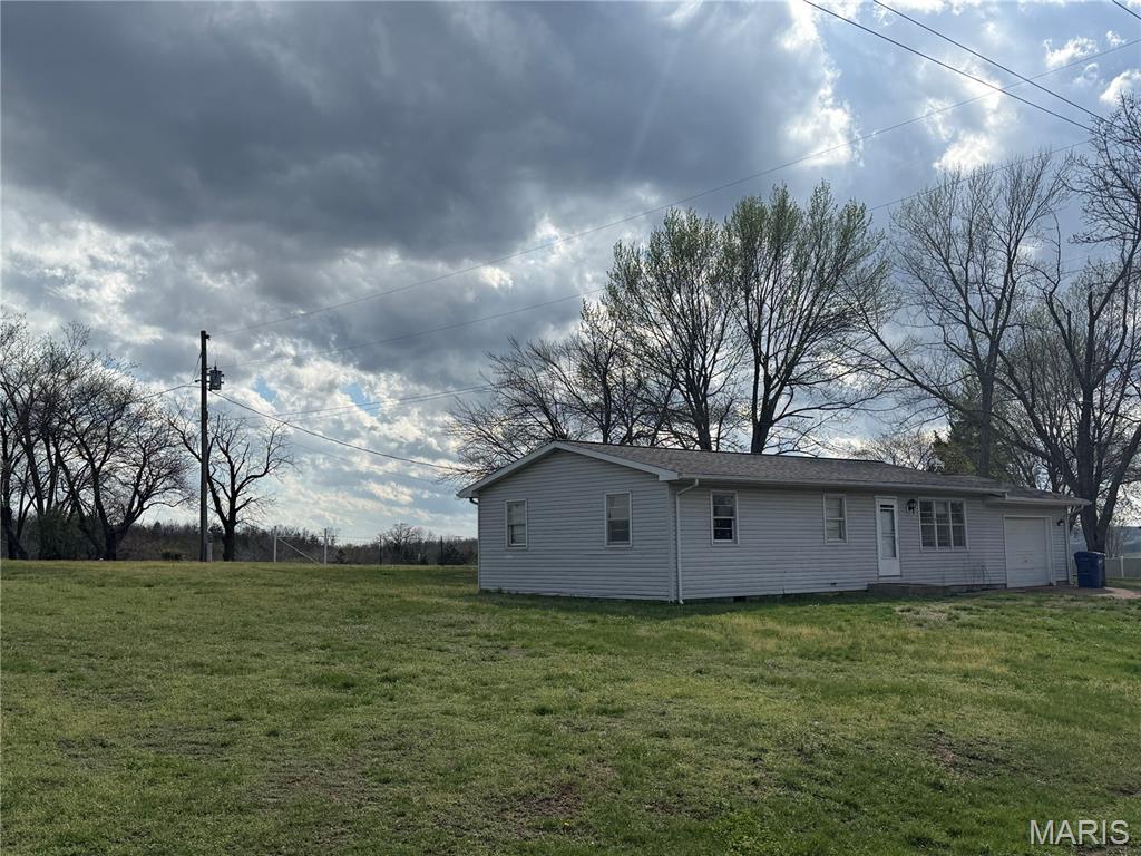 210 S High Street Property Photo 3
