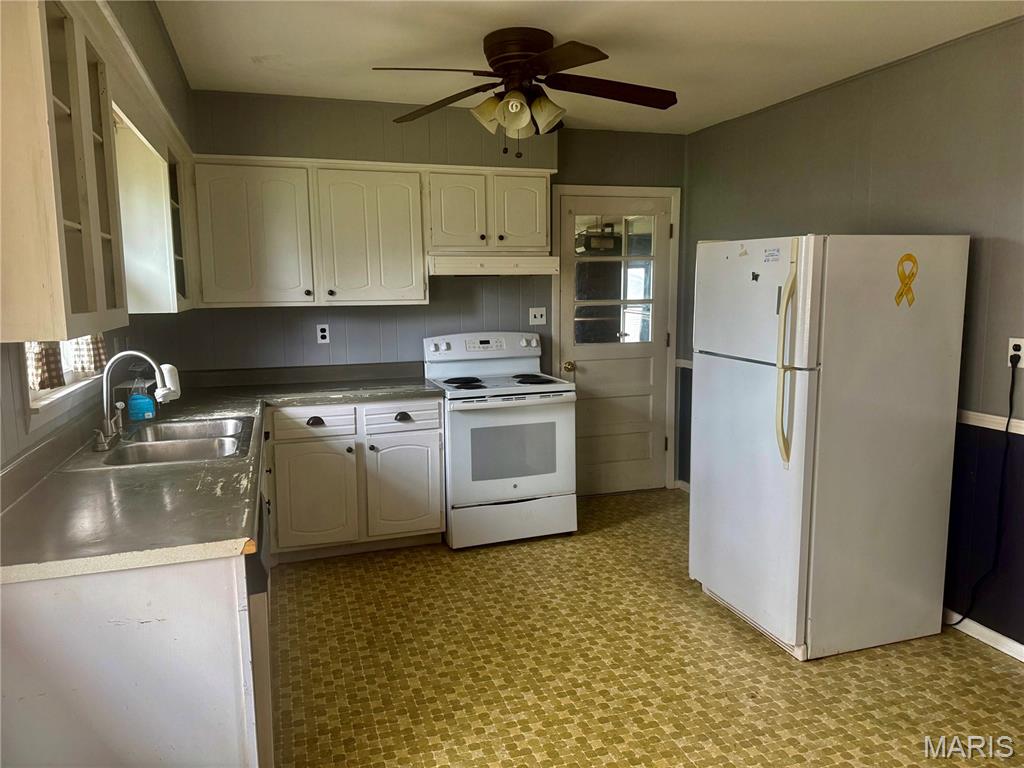 210 S High Street Property Photo 11
