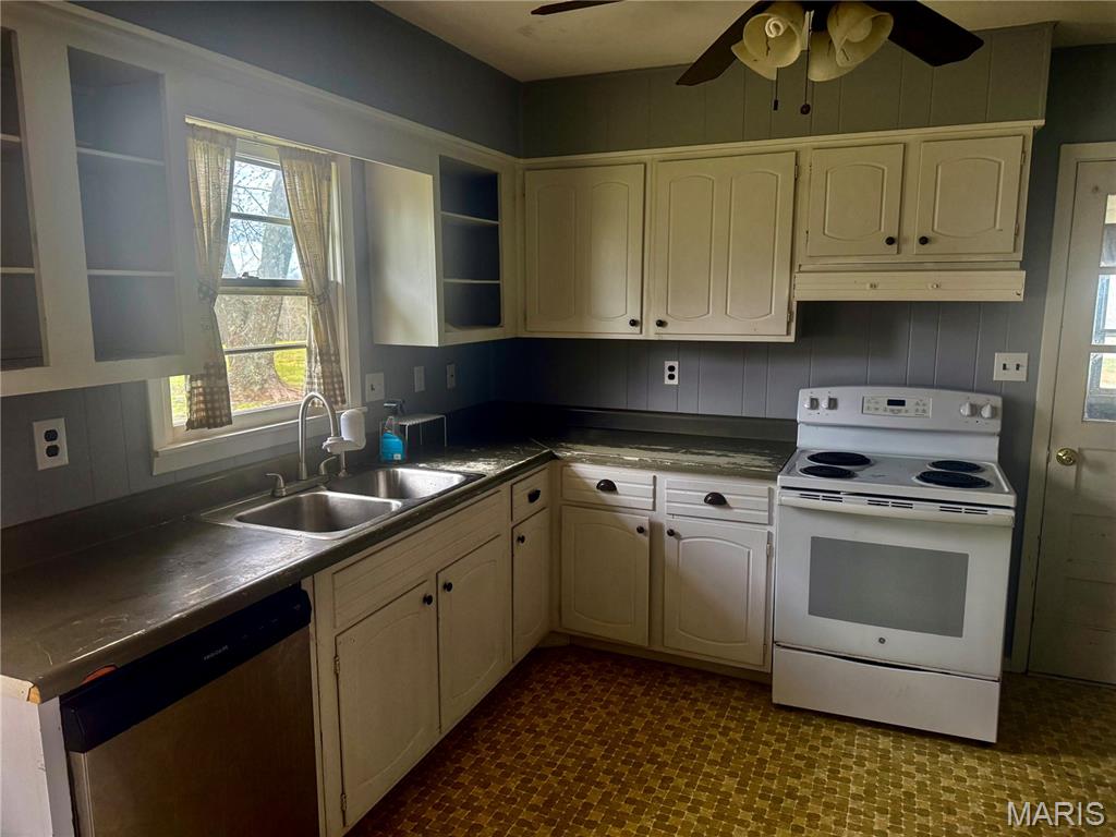 210 S High Street Property Photo 12
