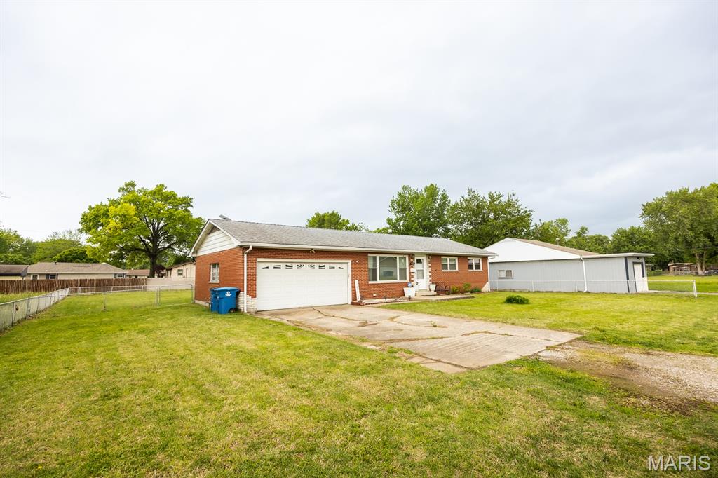 4025 Braden Avenue Property Photo 3