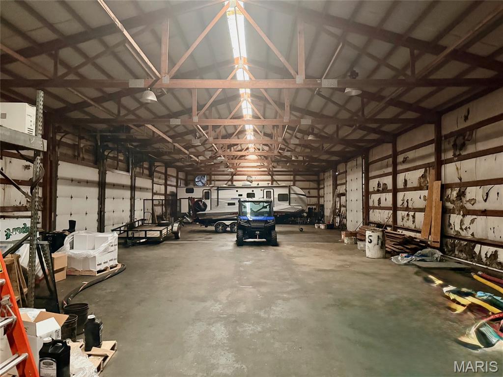 328 S Interstate Drive Property Photo 10