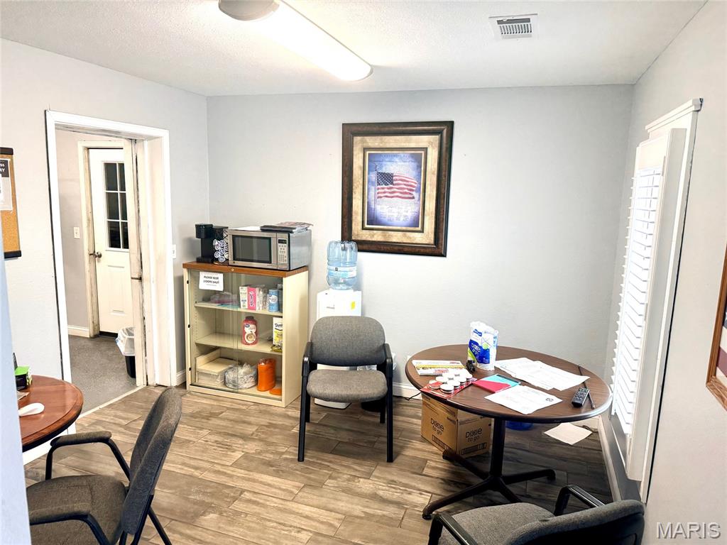 328 S Interstate Drive Property Photo 15