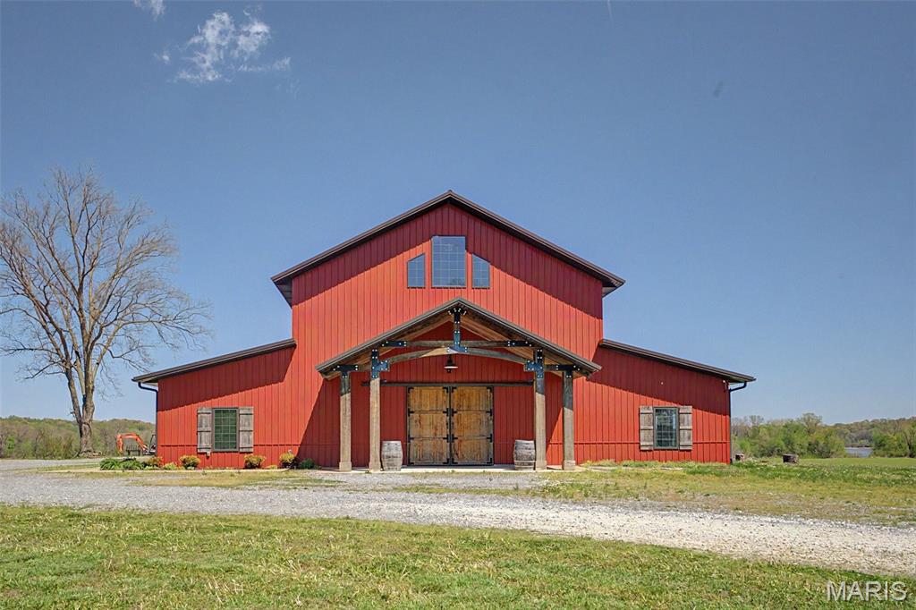 11001 State Route N Property Photo 1