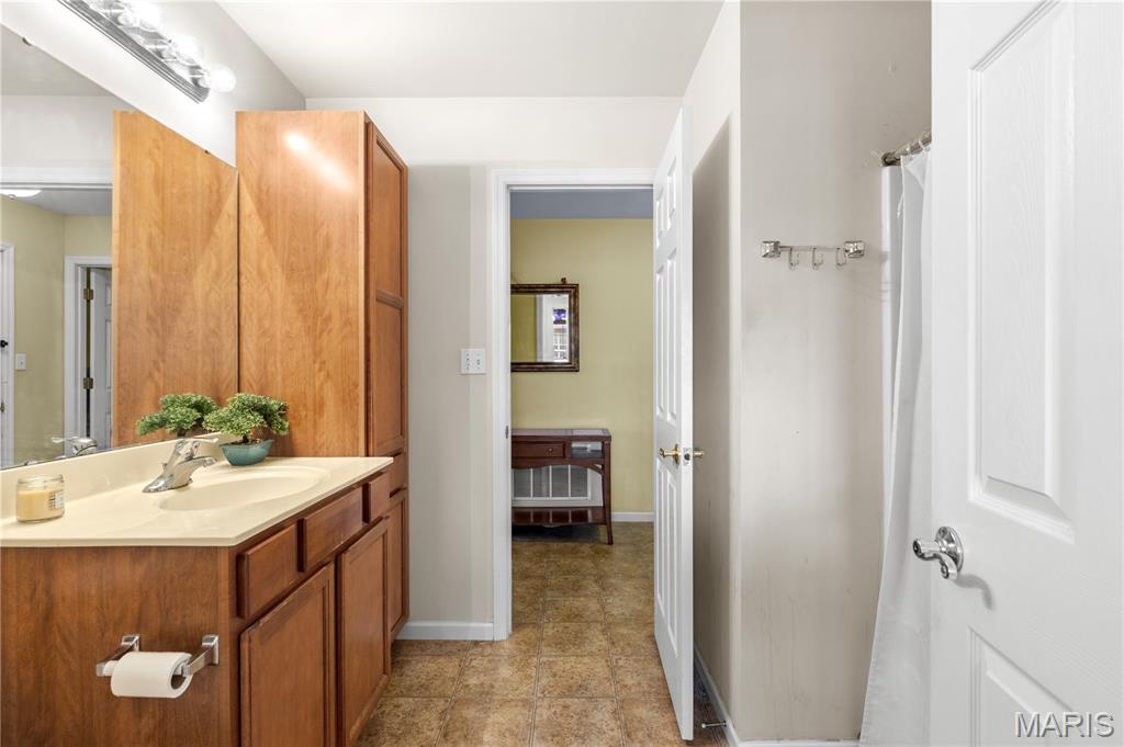 406 S Church Street 522 Property Photo 18