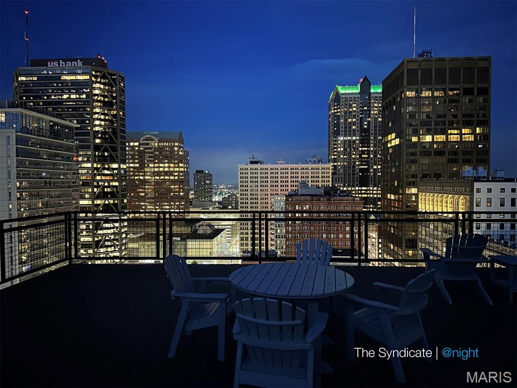 915 Olive Street 1605 Property Photo 83