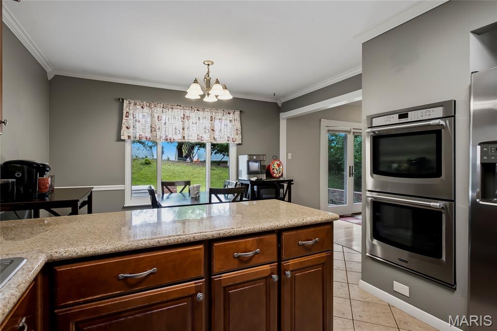 334 Dungate Drive Property Photo 8