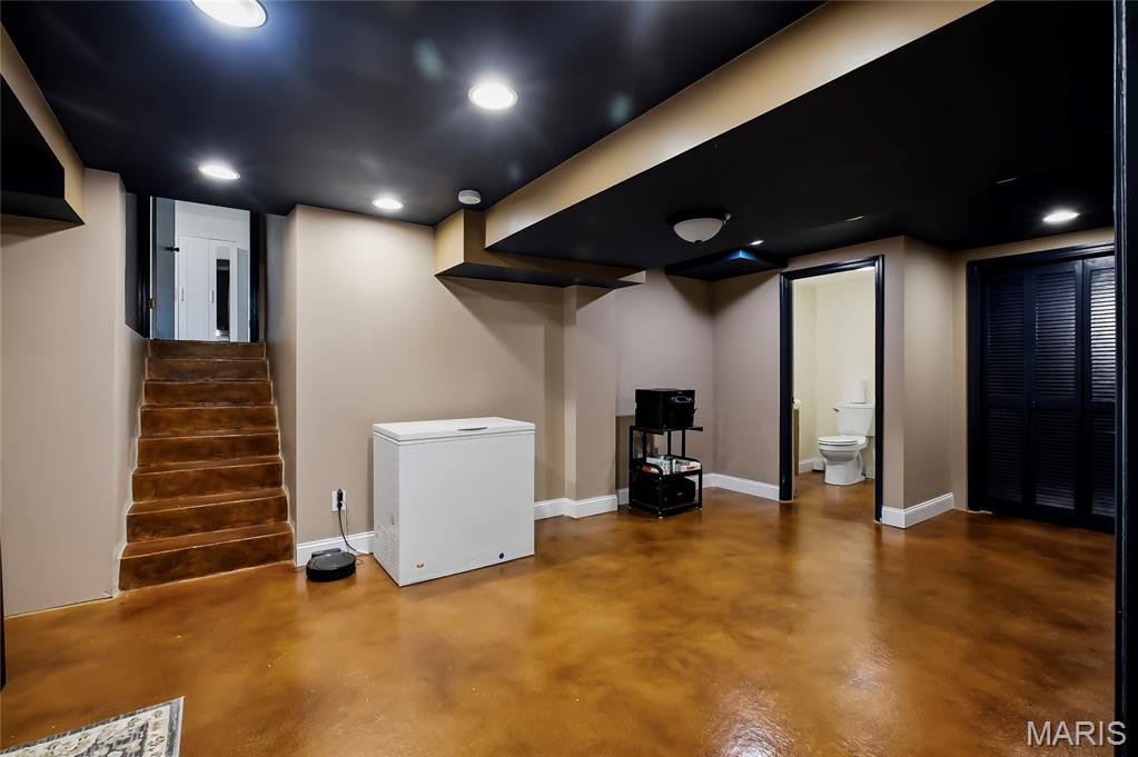 334 Dungate Drive Property Photo 24